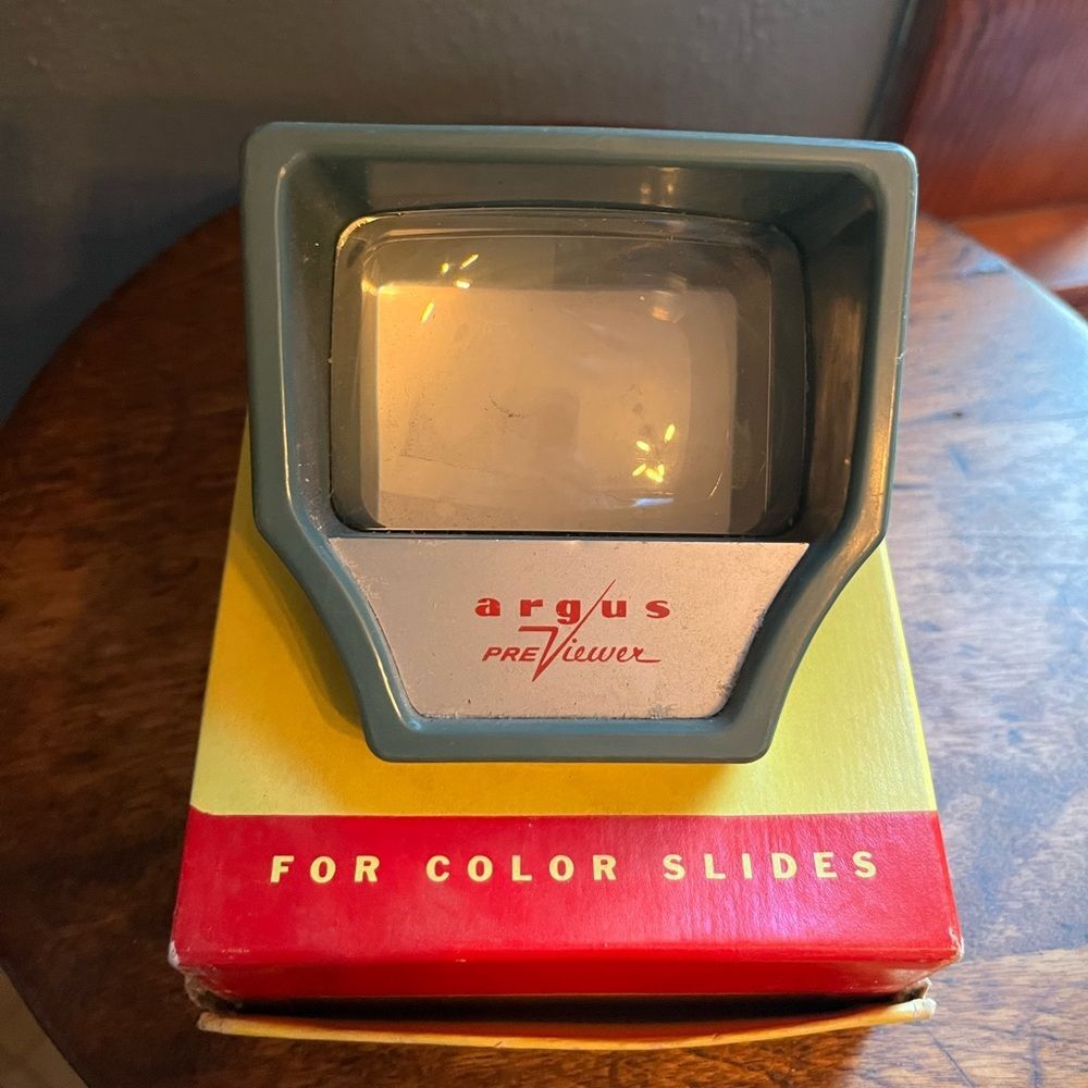 Vintage ARGUS Previewer for Color Slides No. 660